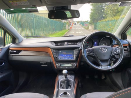 2018 Toyota Avensis - photo 17