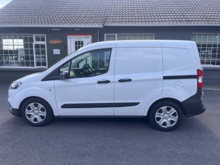 2020 Ford Transit - photo 9