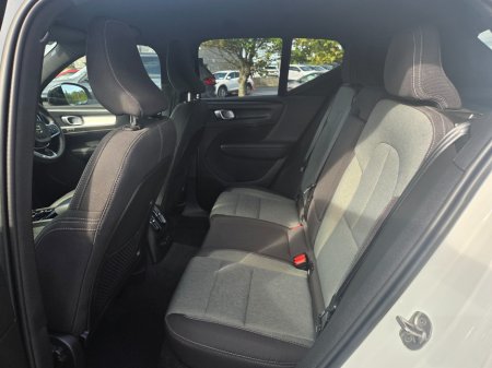 2023 Volvo XC40 - photo 13