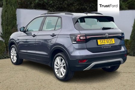 2023 Volkswagen T-Cross - photo 2