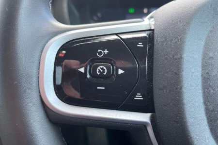 2025 Volvo XC60 - photo 31