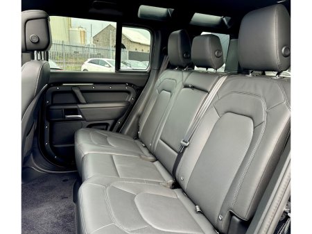 2025 Land Rover Defender - photo 27