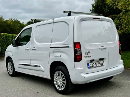 2022 Toyota Proace City - photo 3