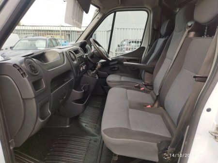 2019 Nissan NV400 - photo 9