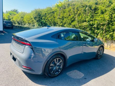 2023 Toyota Prius - photo 8