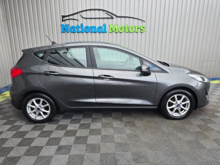 2019 Ford Fiesta - photo 2
