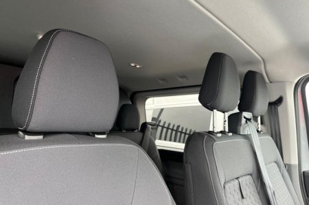 2026 Ford Transit Custom - photo 15