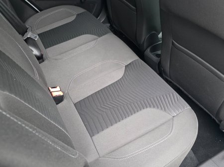 2016 Ford Fiesta - photo 19