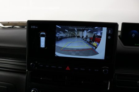 2027 Hyundai Staria - photo 21