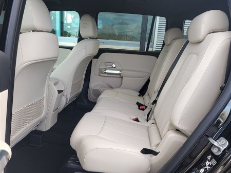 2027 Mercedes-Benz GLB - photo 8