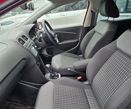 2017 Volkswagen Polo - photo 25