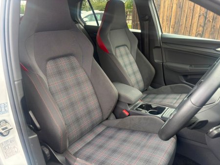 2022 Volkswagen Golf - photo 14