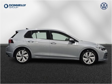 2025 Volkswagen Golf - photo 4