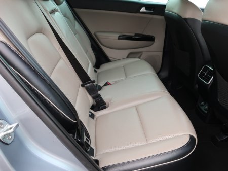 2020 Kia Sportage - photo 10