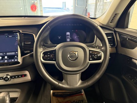 2022 Volvo XC90 - photo 17