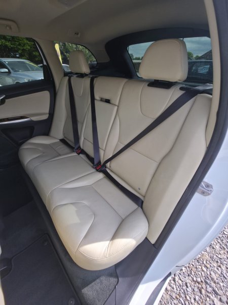 2016 Volvo XC60 - photo 19