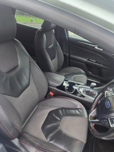 2018 Ford Mondeo - photo 15