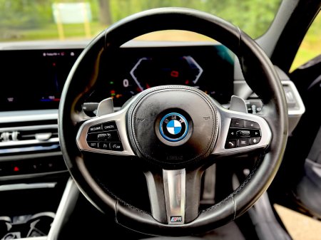2023 BMW 3-Series - photo 34