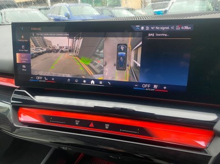 2025 BMW 5-Series - photo 20