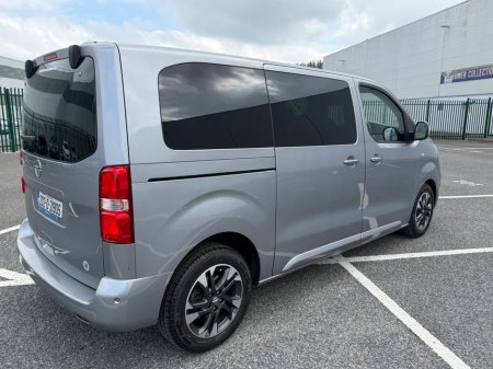 2020 Citroen Spacetourer - photo 12