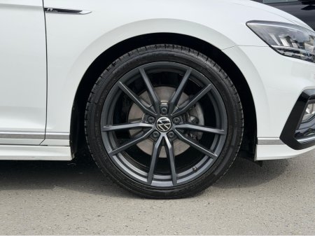 2022 Volkswagen Passat - photo 12