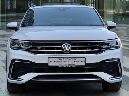 2022 Volkswagen Tiguan - photo 2