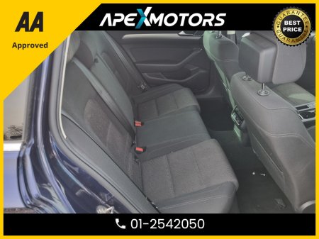 2019 Volkswagen Passat - photo 15