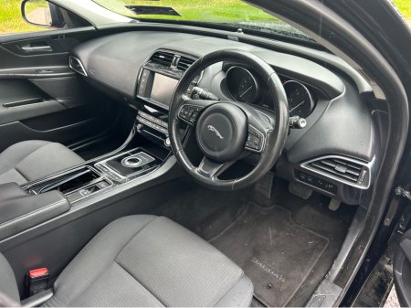 2018 Jaguar XE - photo 8