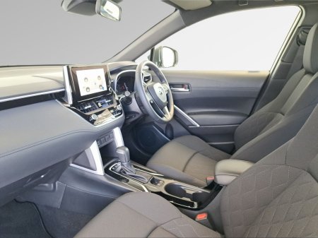 2025 Toyota Corolla Cross - photo 4
