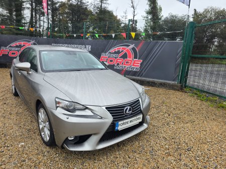 2015 Lexus IS 300h Executive