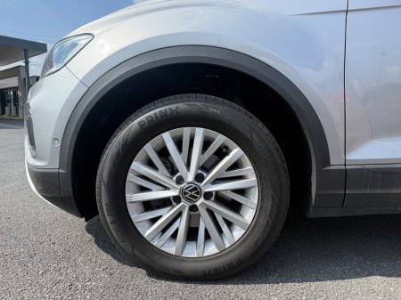 2022 Volkswagen T-Roc - photo 10