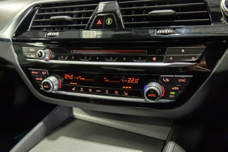 2019 BMW 5-Series - photo 22