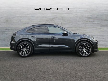 2026 Porsche Macan - photo 4