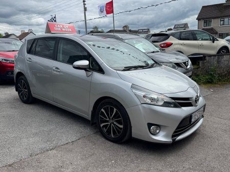 2017 Toyota Verso - photo 2