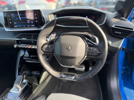 2021 Peugeot 208 - photo 23