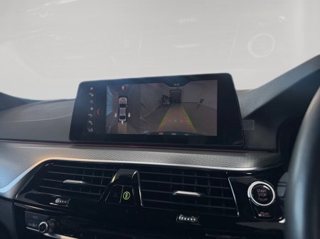2020 BMW 5-Series - photo 13