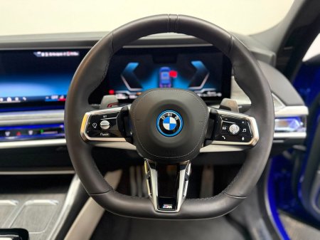 2024 BMW 7-Series - photo 24