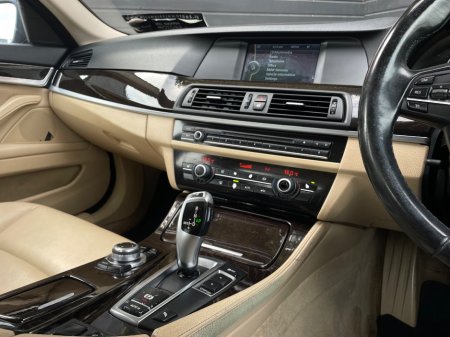 2012 BMW 5-Series - photo 8