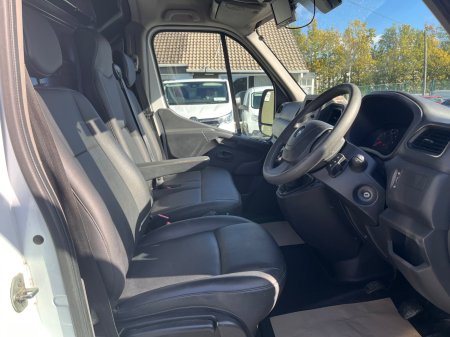 2021 Opel Movano - photo 12