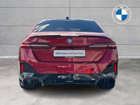 2026 BMW 5-Series - photo 15