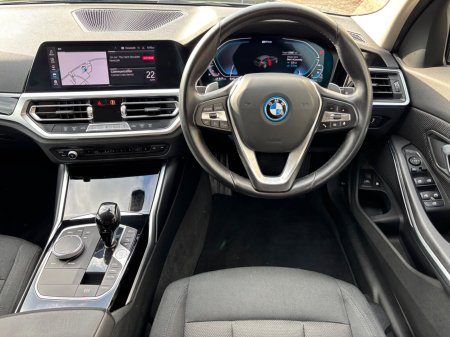 2021 BMW 3-Series - photo 11