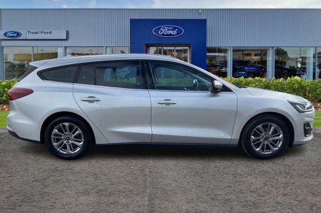 2022 Ford Focus - photo 3
