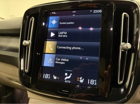 2022 Volvo XC40 - photo 34