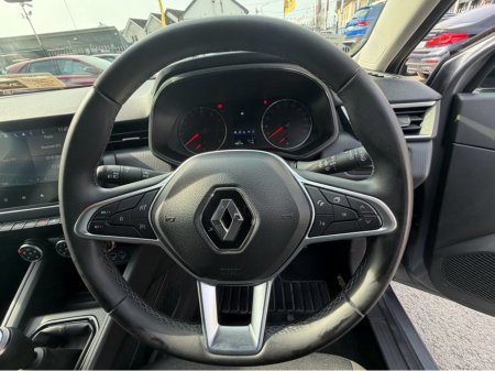 2023 Renault Clio - photo 14