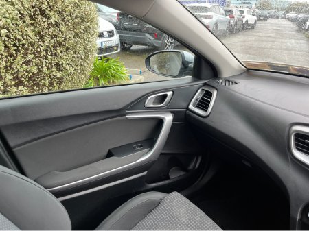2019 Kia Ceed - photo 18