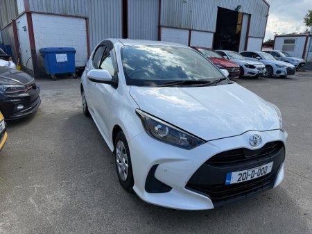2020 Toyota Yaris - photo 3