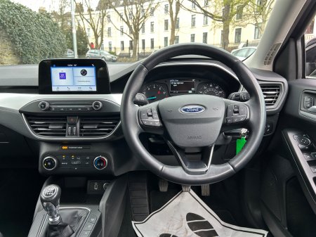 2019 Ford Focus - photo 15