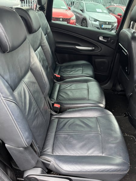 2014 Ford Galaxy - photo 7