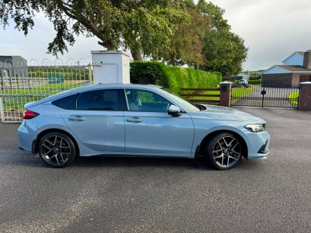 2025 Honda Civic - photo 3