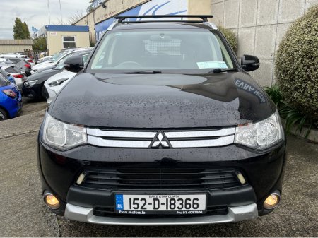 2015 Mitsubishi Outlander - photo 2
